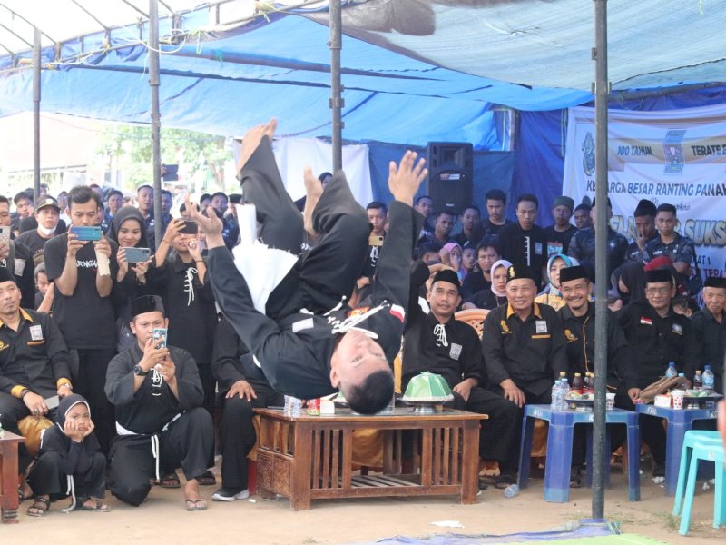 Tasyakuran warga baru Persaudaraan Setia Hati Terate cabang 046 Makassar-Pusat Madium, Minggu (18/9/2022). 