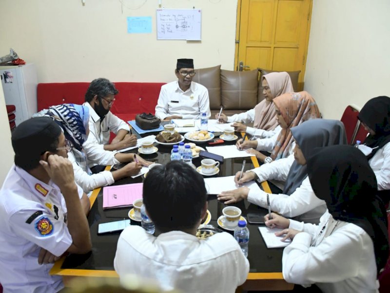 Rakor Persiapan Pelaksanaan Bazar Pangan Murah, Rabu (5/10/2022) di Ruang Rapat Kantor DPKP.