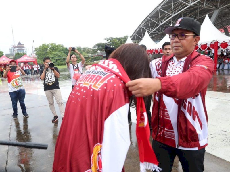 Danny Lepas Kontingen Porprov Sulsel Makassar, Target Juara Umum