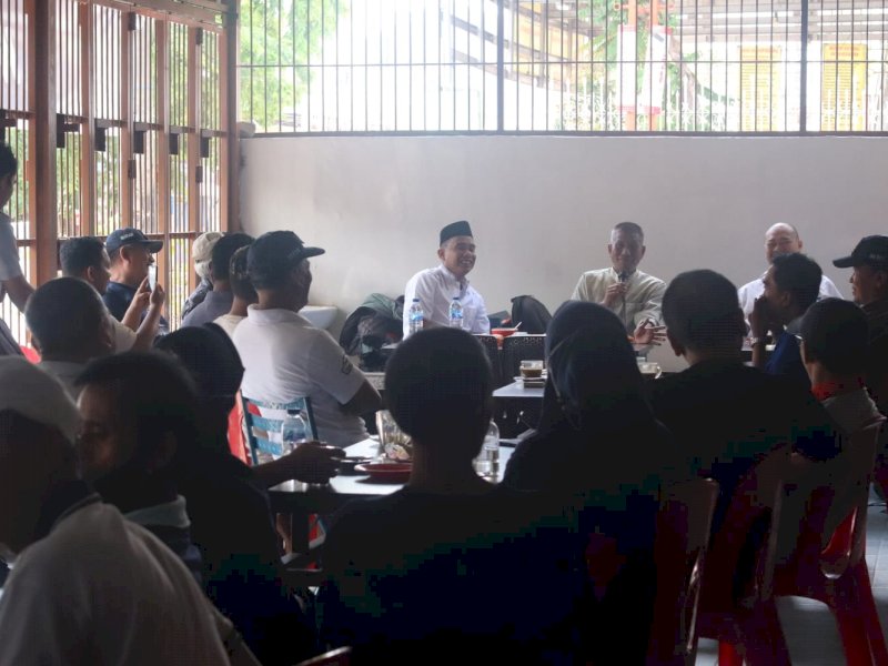 Ketua DPRD Makassar Rudianto Lallo bersama Rahmat Endong Patompo membahas kepemimpinan Wali Kota HM Daeng Patompo.