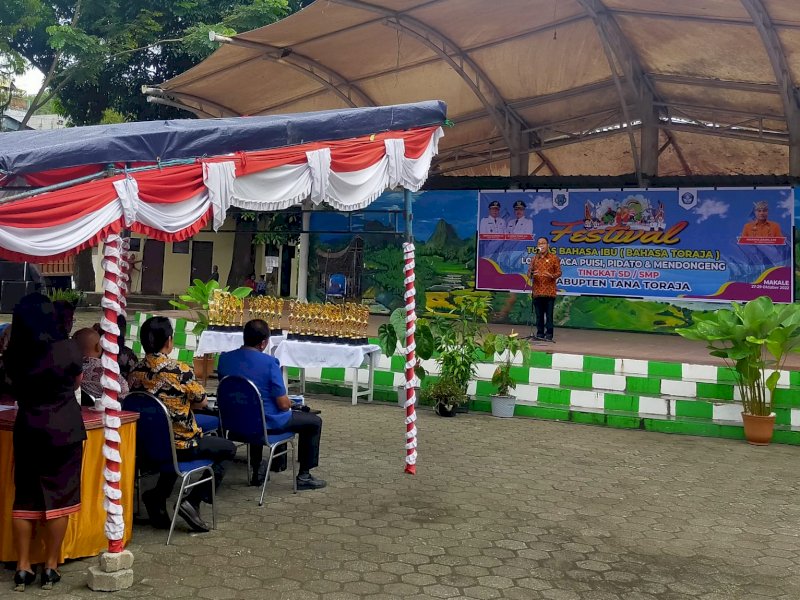 Festival bahasa daerah yang digelar Disdik Tator.