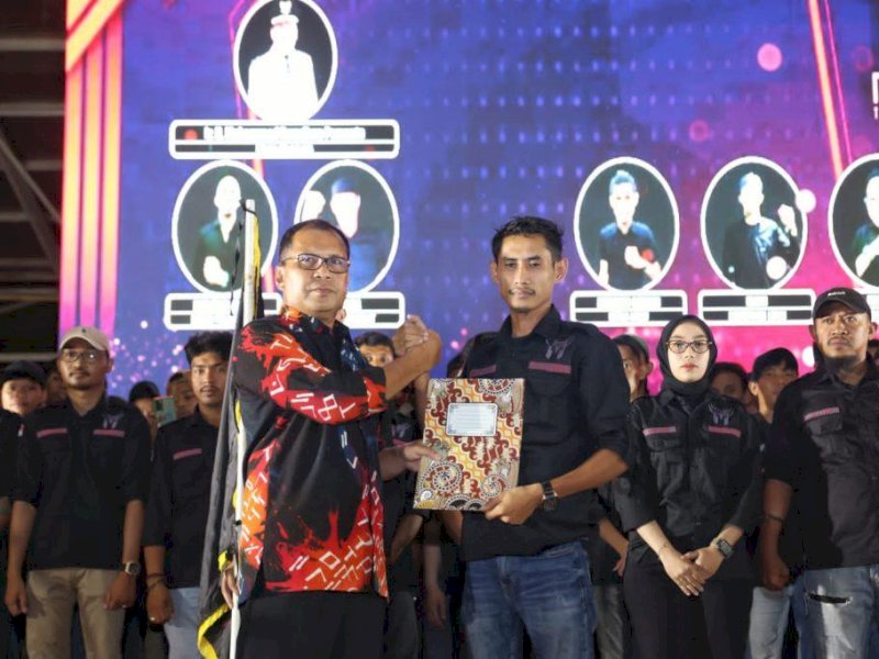 Kukuhkan Pengurus Matador, Danny Pomanto Kagumi Semangat Anak Muda Makassar