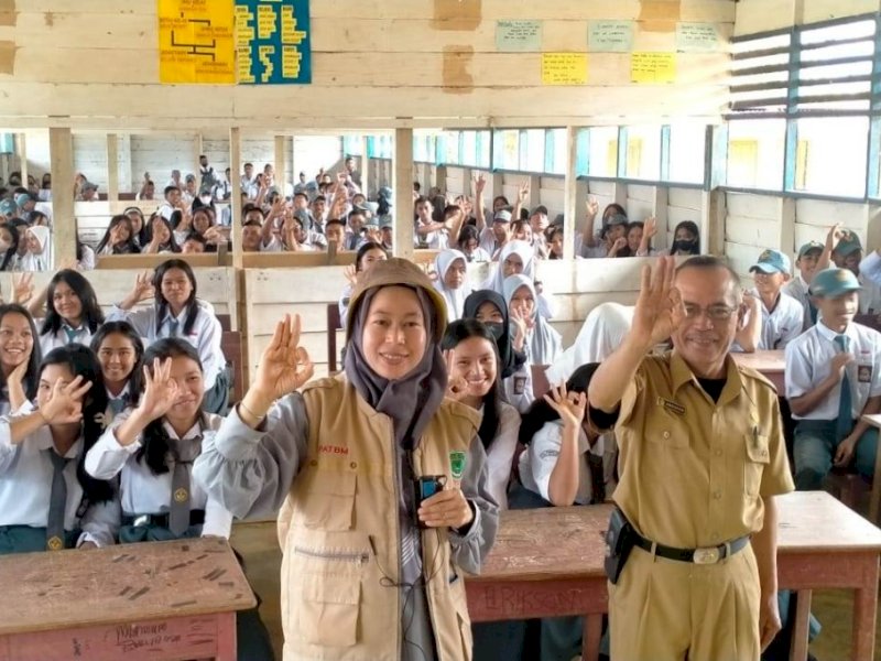 DP3AP2KB Luwu Utara melakukan Sosialisasi Pembentukan PIK-R di Seko.