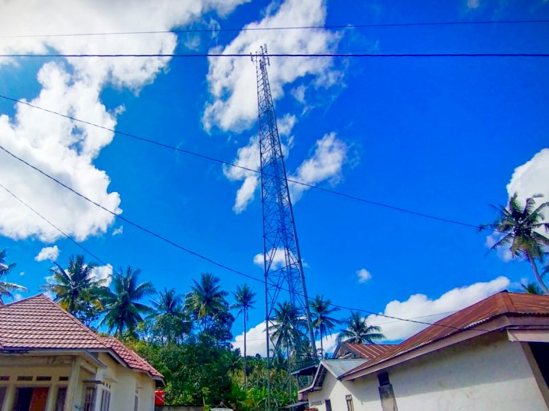 Tower jaringan 4G di Desa Alinge, Bone.