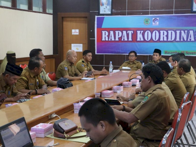 Rapat koordinasi (rakor) bersama PPID Pelaksana Pemkab Lutra.