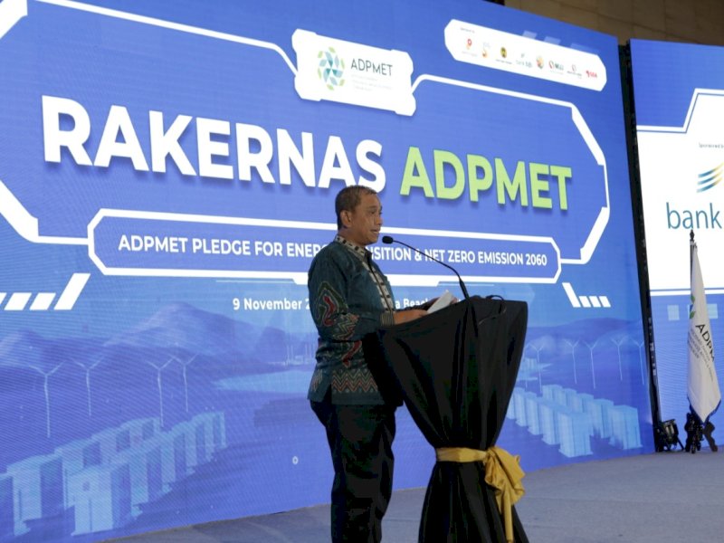 Bupati Wajo Amran Mahmud tampil membawakan sambutan pada Rapat Kerja Nasional (Rakernas) Asosiasi Daerah Penghasil Migas dan Energi Terbarukan (ADPMET).