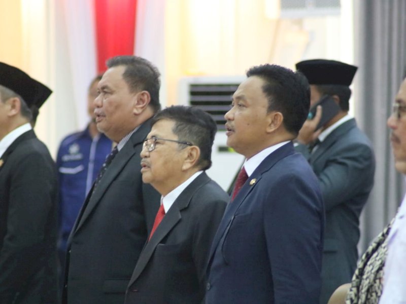 Ilham Azikin melantik pengurus IKAPTKBdi empat wilayah di Tana Luwu.