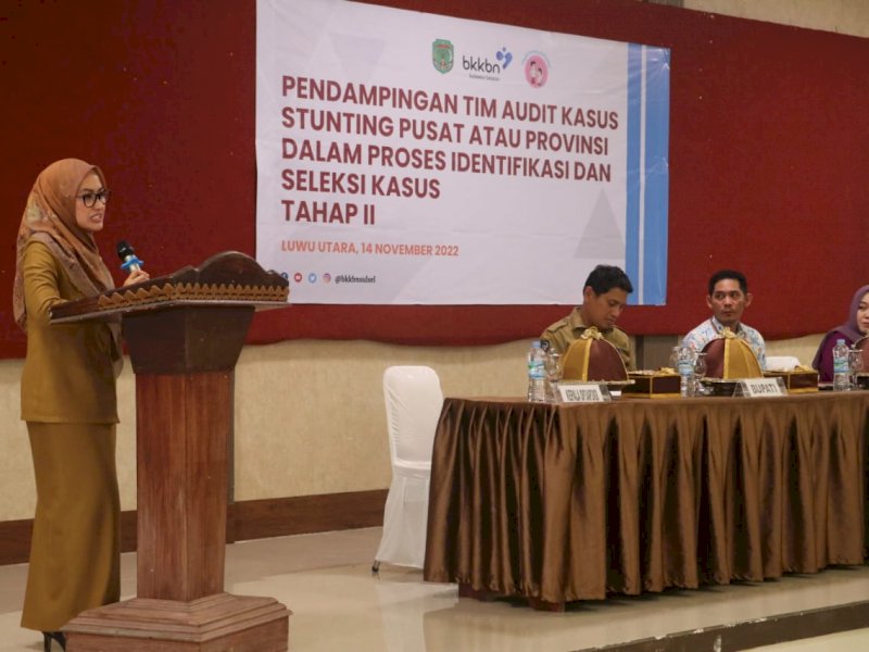 Kegiatan Identifikasi Audit Kasus Stunting Tahap II yang dilaksanakan DP3AP2KB, Senin (14/11/2022), di Aula Hotel Bukit Indah, Masamba. 