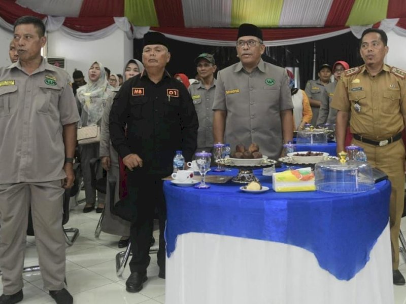 Pengukuhan dan Pelantikan Pengurus RAPI Wil 18 Kab Enrekang, di Aula Rujab Bupati, Kota Enrekang, Senin, 28 November 2022. 