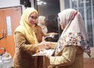Bupati IDP Serahkan SK Pensiun 9 PNS Luwu Utara