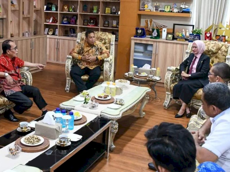 Pengurus KKLR menemui Bupati Indah Putri Indriani, Selasa (29/11/2022), di ruang kerjanya.