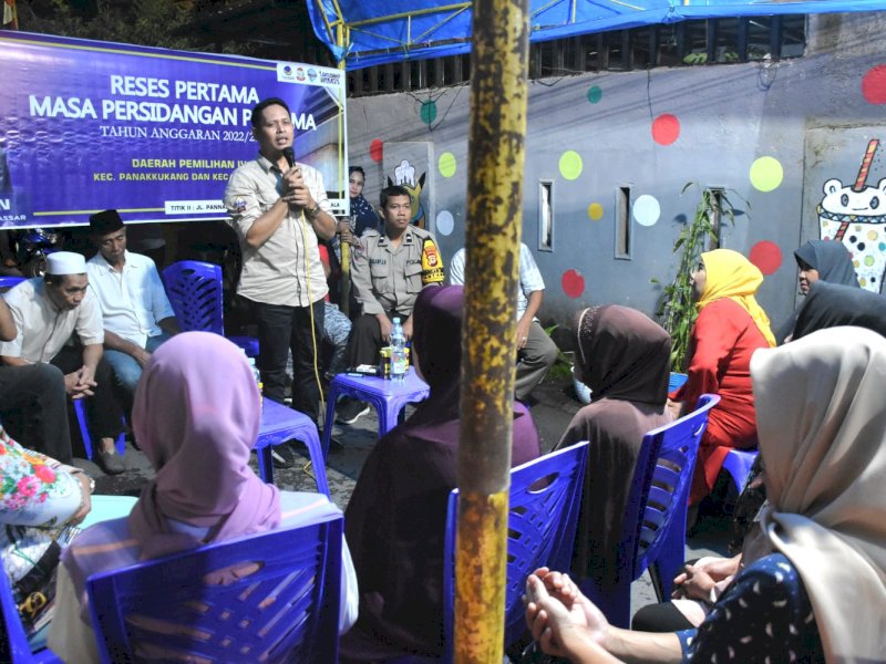 Anggota DPRD Kota Makassar Supratman reses di Jl Pannara RT 04 RW 01, Kelurahan Antang, Kecamatan Manggala.