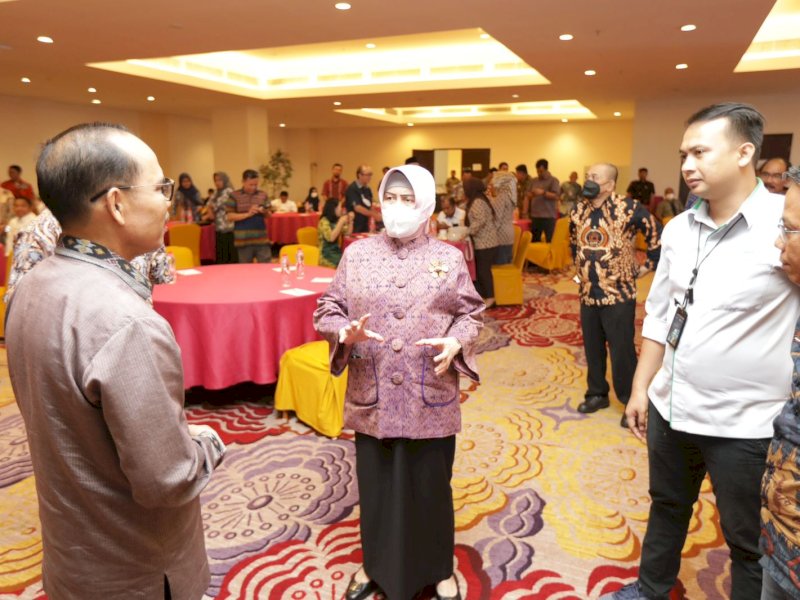 Diseminasi/Workshop Tanggung Jawab Sosial dan Lingkungan Perusahaan (TSLP) Tahun 2022, yang diselenggarakan Badan Perencanaan dan Pembangunan Daerah (Bappeda) Kota Makassar, di Swiss-Belhotel, Kamis (8/12/2022).