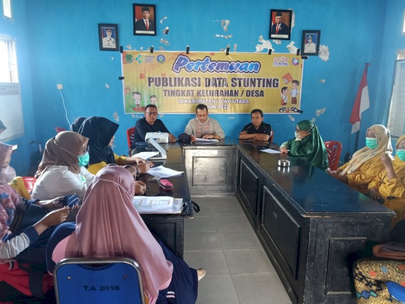 Terdapat 24 balita stunting dari 111 sasaran yang ada di Kelurahan Bone, Kecamatan Masamba.