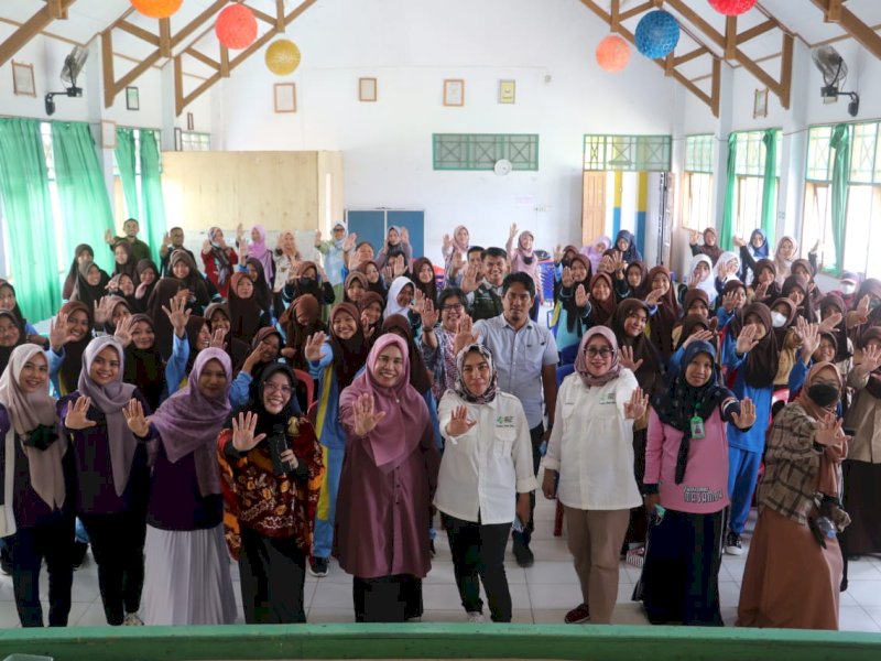 Ratusan Siswi SMPN 4 Masamba Ikuti Simulasi Layanan Inovasi Kapsul Indah