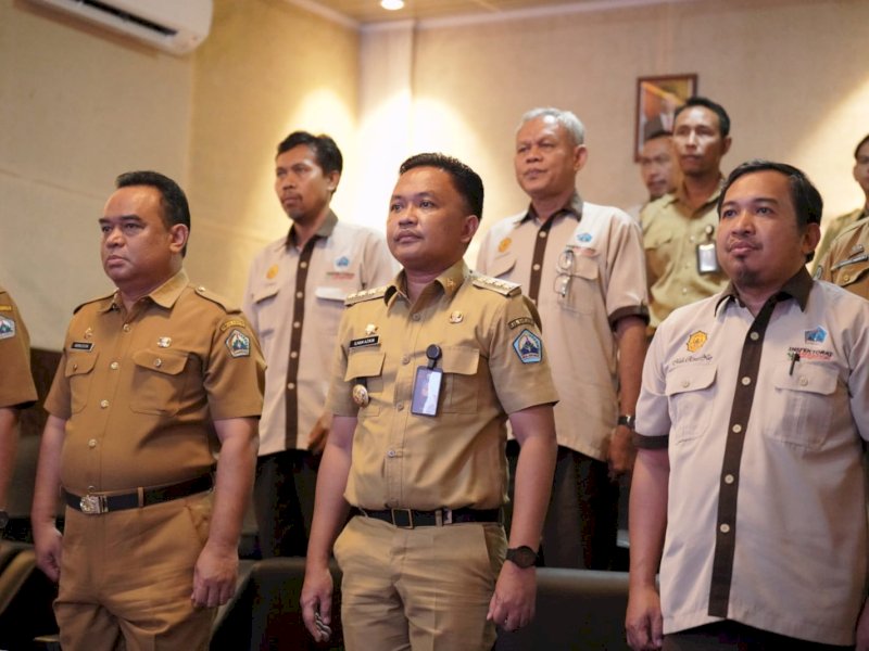 Bupati Bantaeng, Ilham Azikin bersama sejumlah kepala OPD secara virtual menyaksikan Peluncuran Aksi Pencegahan Korupsi Tahun 2023-2024.