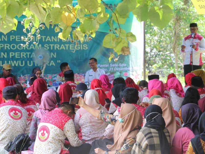 Rapat Kerja Daerah (Rakerda) DPD Perhimpunan Penyuluh Pertanian Indonesia (Perhiptani) Kabupaten Luwu Utara di Pantai Seta-Seta Desa Poreang Kecamatan Tanalili.