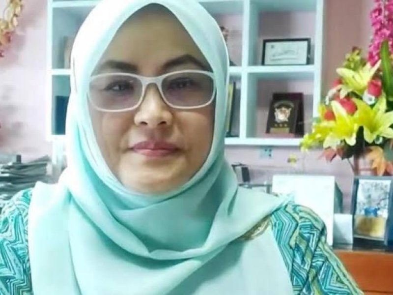 Prof Dr Indriyanti
