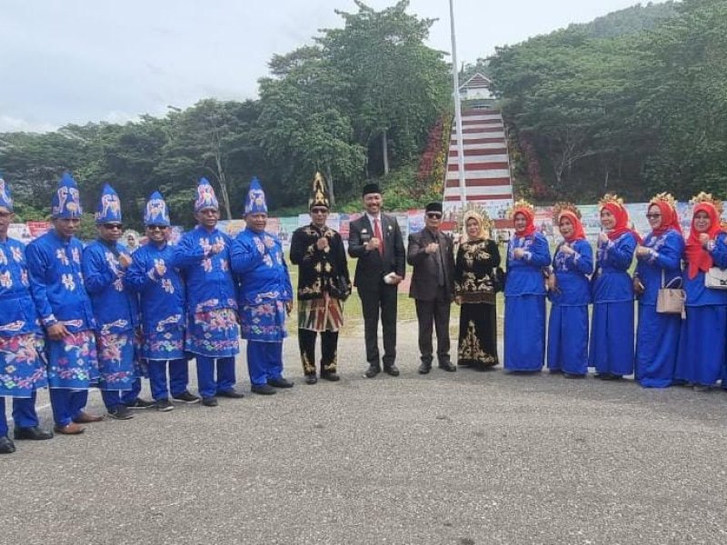 Bupati Enrekang Muslimin Bando menghadiri rangkaian acara Hari Ulang Tahun ke-19 Kabupaten Kolaka Utara (Kolut).