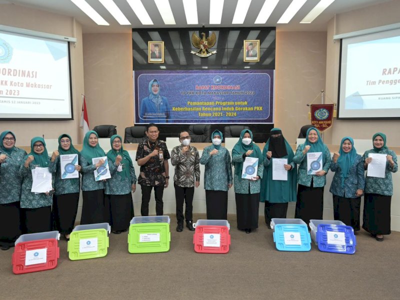 Tim Penggerak PKK Kota Makassar menggelar rapat koordinasi (Rakor) membahas program kerja tahun 2023 di Balai Kota Makassar, Kamis (12/1/2023).