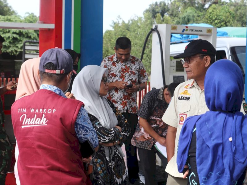 Sidak tim gabungan di SPBU Lutra. 