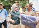 Pemprov Sulsel Salurkan Bantuan 100 Paket Sembako bagi Korban Banjir Lutra