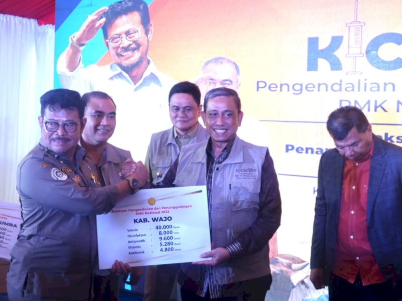 Kick Off Pengendalian dan Penanganan PMK Nasional 2023 oleh dipusatkan di Kabupaten Barru, Sulawesi Selatan (Sulsel), Sabtu (28/1/2023). 
