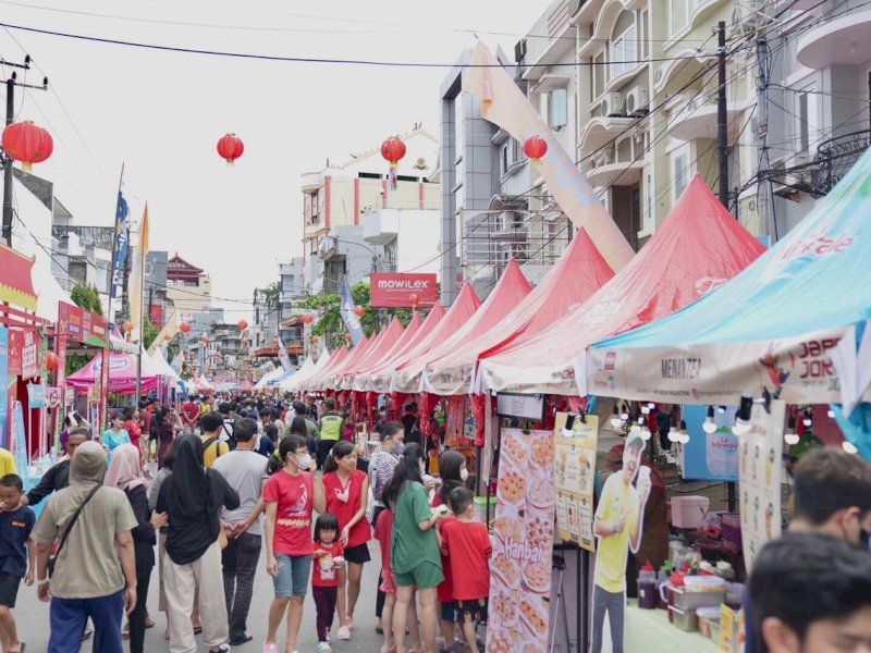 153 tenant UMKM ikut meramaikan acara puncak Jappa Jokka Cap Go Meh Pemkot Makassar 2023.