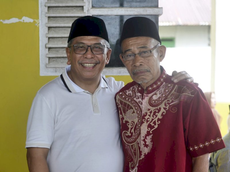 IAS bersama H Palancoi yang akrab disapa Puang Enre.
