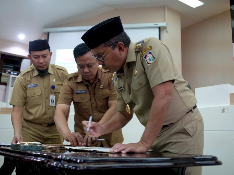 Wali Kota Makassar, Moh Ramdhan Pomanto meresmikan program pembinaan penghafal Al Quran, di Ruang Sipakatau, Selasa (28/02/2023).