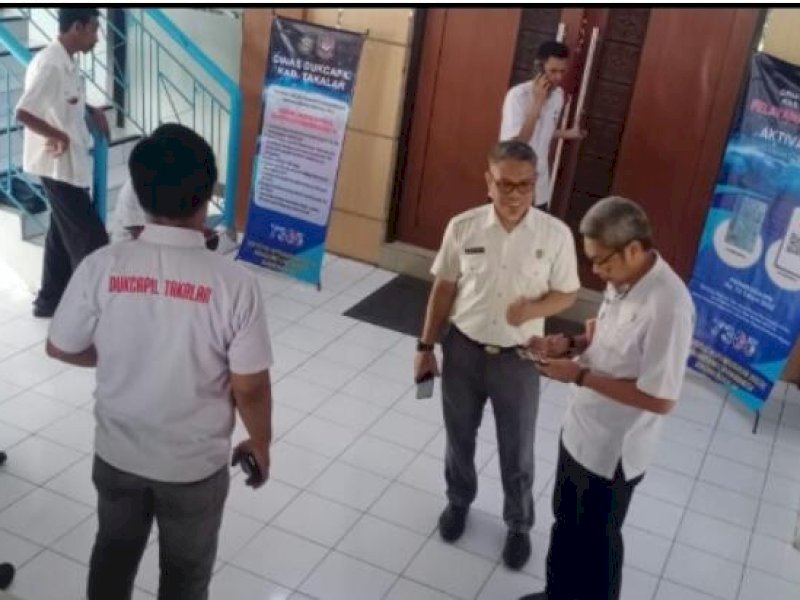 Dinas Dukcapil Takalar Laksanakan Pelayanan Keliling IKD