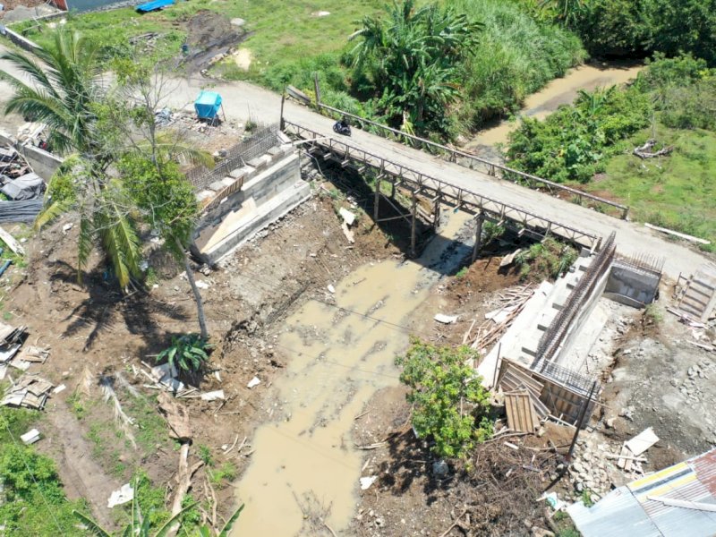 Penampakan Jembatan Palattae, Bone.