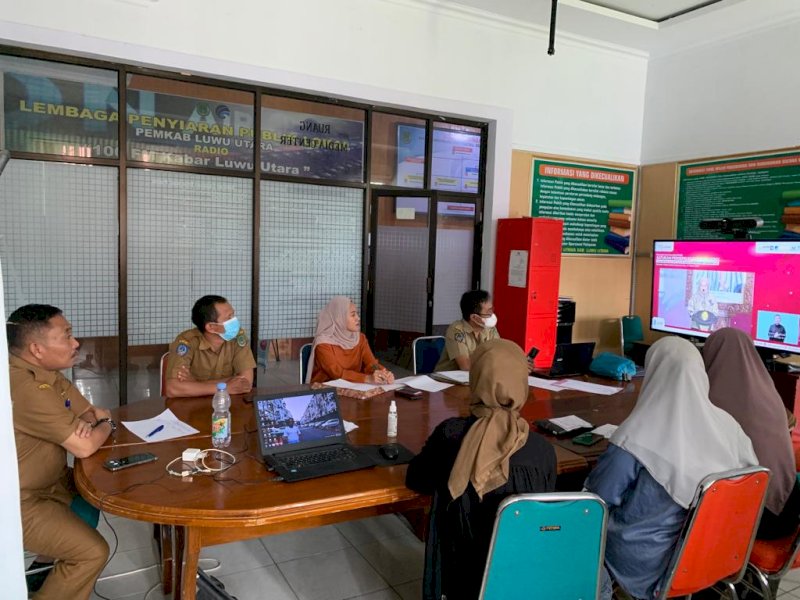 Diseminasi dan Konsultasi Publik Survei Kepuasan Pengguna Sistem Pengelolaan Pengaduan Pelayanan Publik Nasional - Layanan Aspirasi dan Pengaduan Online Rakyat (SP4N-LAPOR!).  
