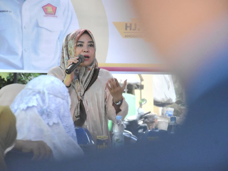 Nunung Dasniar 