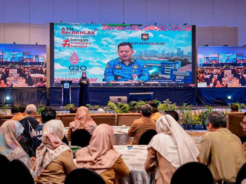 Musrembang Rencana Kerja Pemerintah Daerah Provinsi Sulawesi Selatan 2024 di Claro Hotel Makassar,  Senin, 17 April 2023.