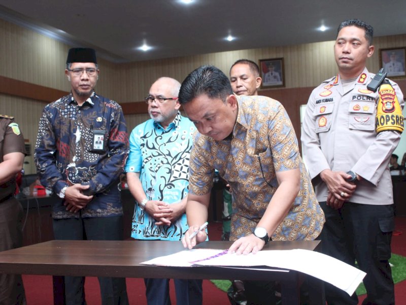 Rembuk stunting di Ruang Pola kantor Bupati Bantaeng, Kamis, 27 April 2023.