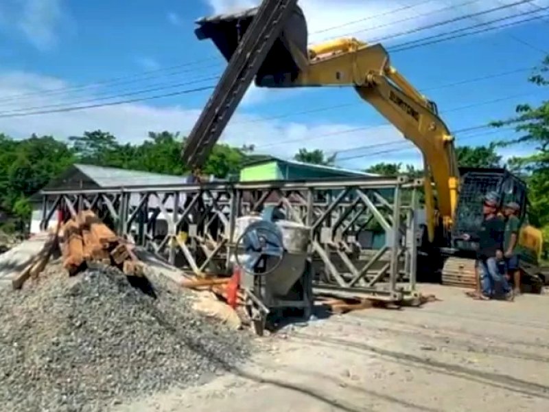Salah satu titik kerusakan parah di jalur Sidrap-Toraja.