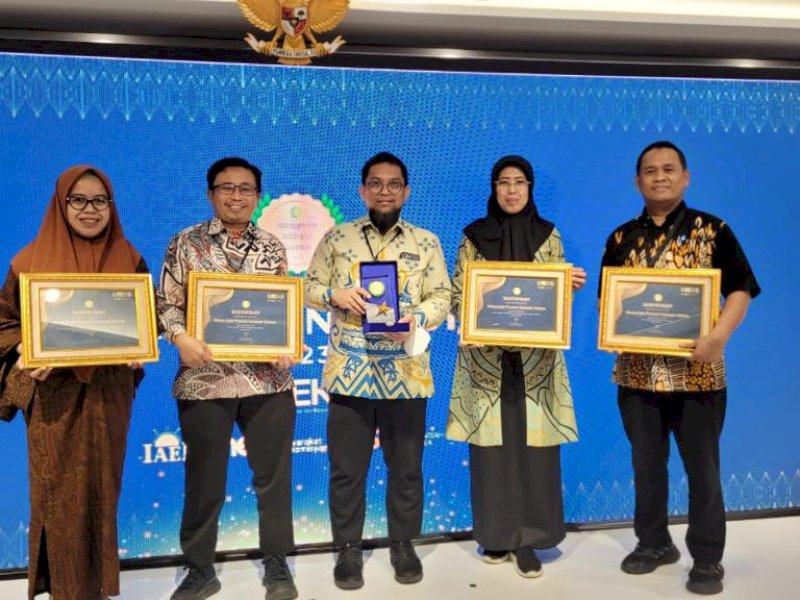 Pemerintah Provinsi Sulawesi Selatan berhasil mendapat lima juara sekaligus dari 10 kategori dalam ajang penghargaan Anugerah Adinata Syariah 2023.