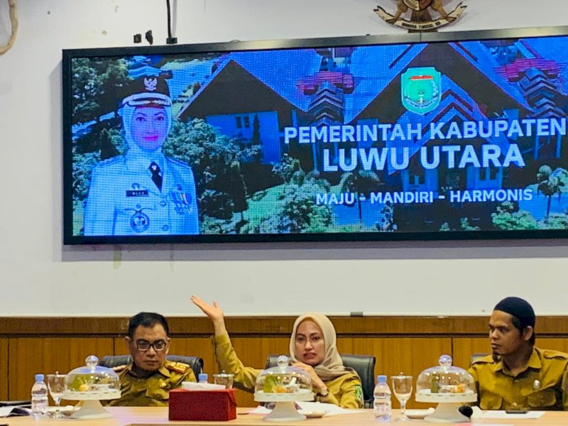Rapat Koordinasi Persiapan Simulasi Desa Tangguh Destana, Selasa (6/6), di Ruang Command Center.
