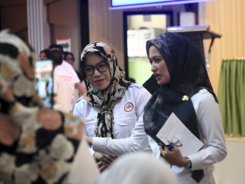 Bupati Luwu Utara, Indah Putri Indriani di acara seminar IDI. 
