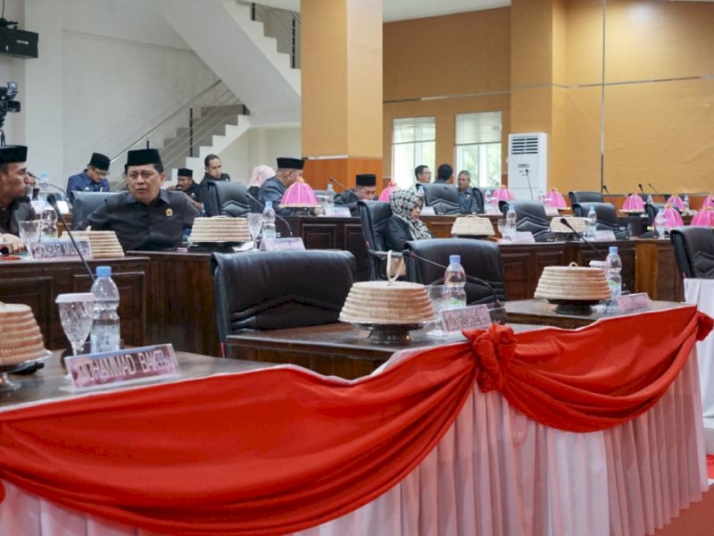 Suasana ruang rapat gedung DPRD Bulukumba. 