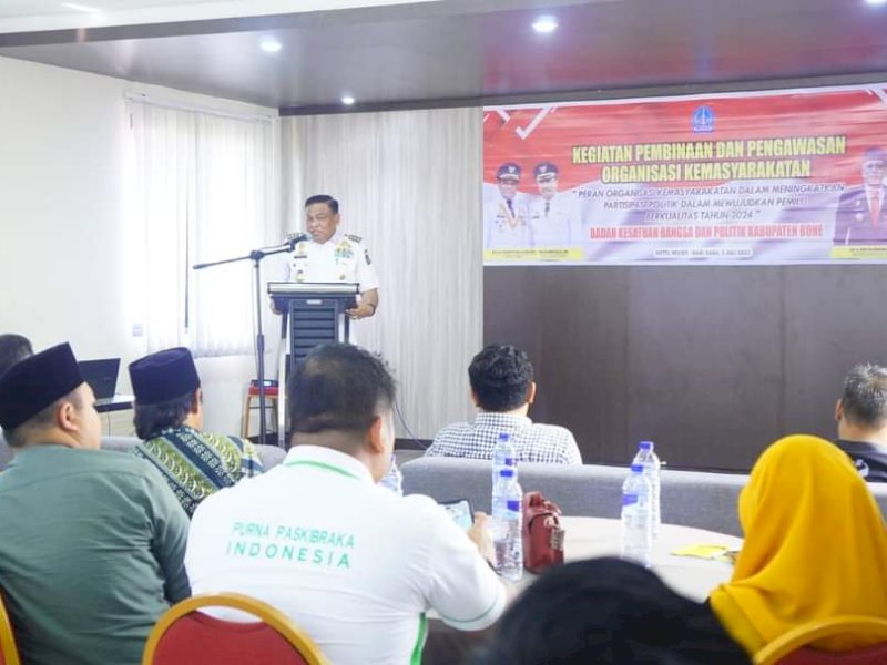 Bupati Bone Fahsar Padjalangi pada kegiatan Pembinaan dan Pengawasan Organisasi Kemasyarakatan Tahun 2023, Rabu (5/7/2023).