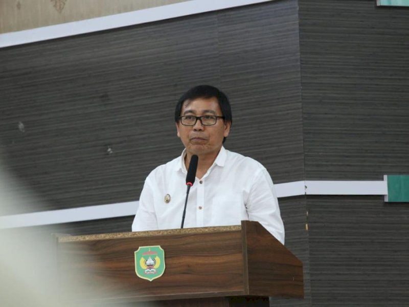 Wabup Lutra Suaib Mansur saat didaulat untuk berbicara pada Musyawarah Besar (Mubers) X Hikmah Lutra. 