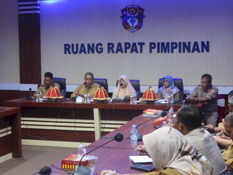 Rapat Koordinasi persiapan Expo UMKM 2023 di Ruang Rapat  Pimpinan Kantor Bupati Wajo, Senin (10/7/2023).