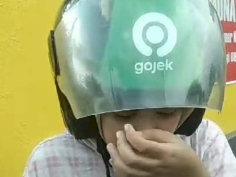 Mahasiswi korban pemukulan driver ojol di Gowa. 
