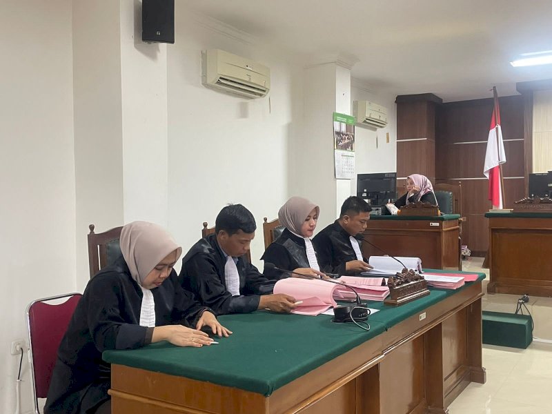 Tim JPU Kejati Sulsel saat membacakan tuntutan terhadap Haris YL. 