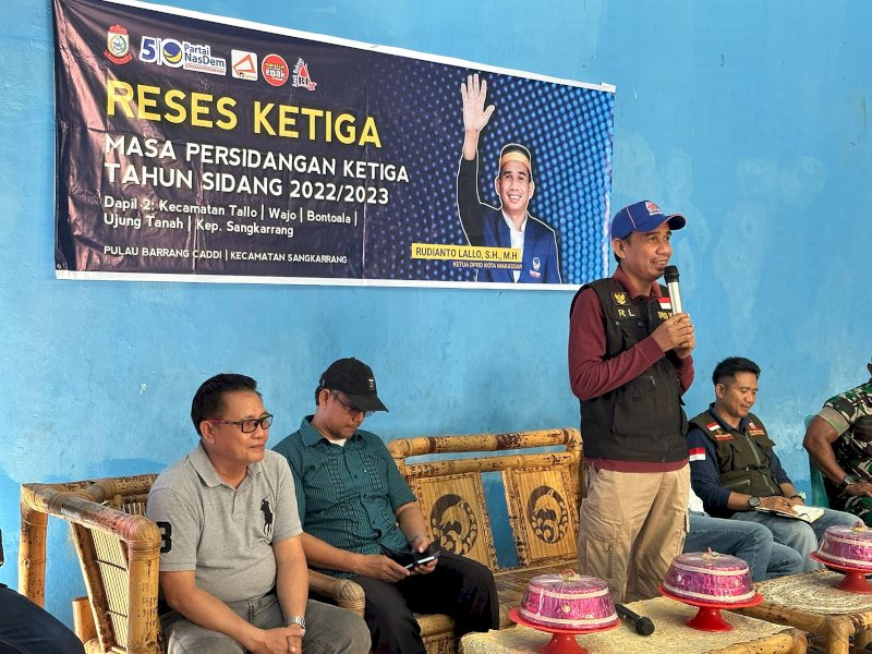 Ketua DPRD Rudianto Lallo reses ketiga masa persidangan ketiga tahun 2022/2023 di Kelurahan, Barrang Caddi, Kecamatan Sangkarrang, Sabtu (5/8/2023).