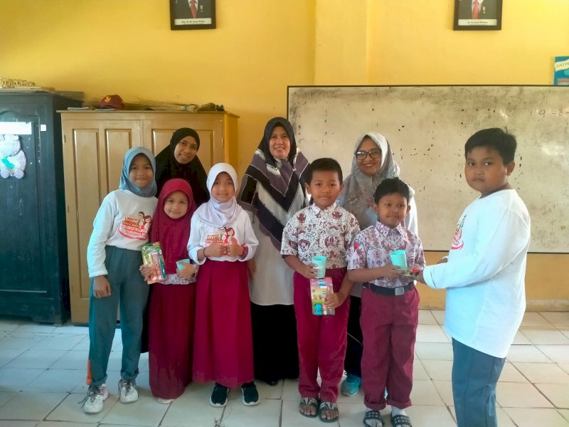 SD Negeri 097 Katokkoan Masamba, Kabupaten Luwu Utara, resmi memiliki tiga dokter cilik (docil). 