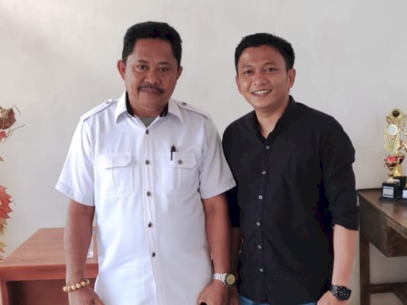 Kades Bulobulo Mappilawa bersama Andi Ian. 