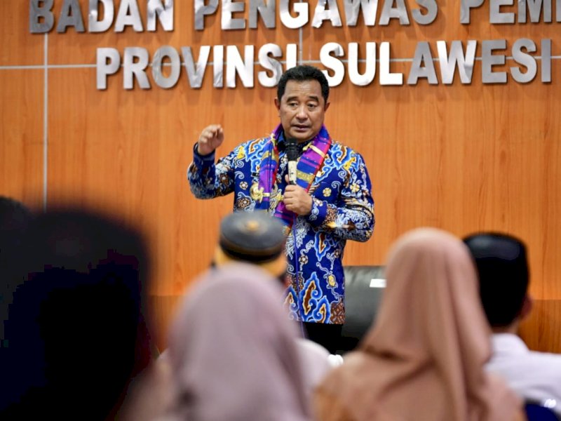 Pj. Gubernur Sulsel Bahtiar Baharuddin bertemu jajaran Badan Pengawas Pemilihan Umum (Bawaslu) Sulsel